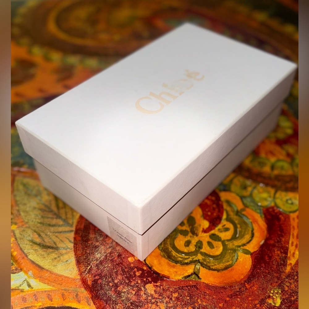 CHLOE SHOE BOX